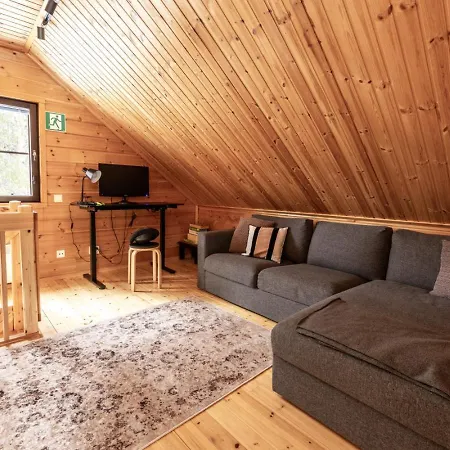 Lomakuksa By In Lapland Loma-asunnot *